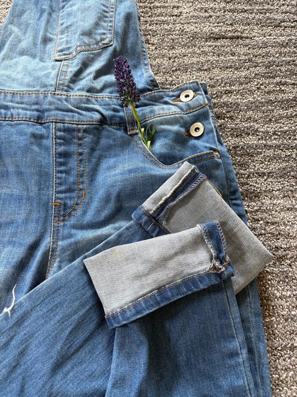 Dollhouse Denim 90's Y2K Distressed Cropped Denim Overalls Size 9 Bibs